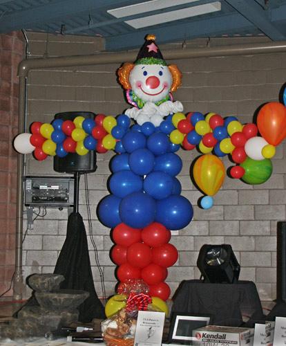 clown sculpture