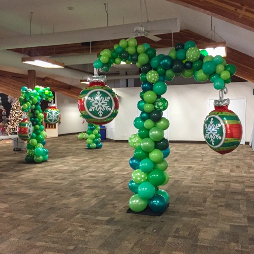 green balloon trees for Christmas decor