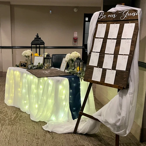 focal table with lighting