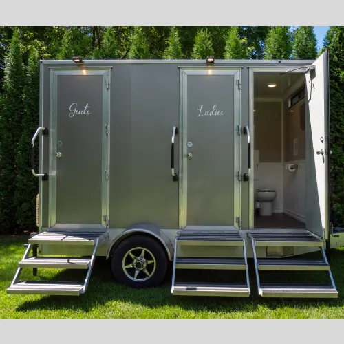 Luxury portable flush toilets with sinks